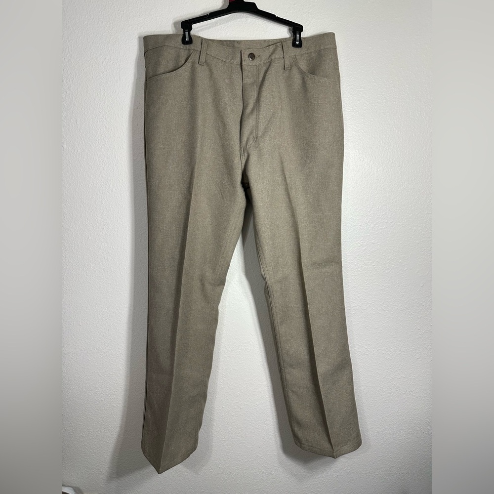 Wrangler Men’s Brown Pants No Iron Needed Size 40x30